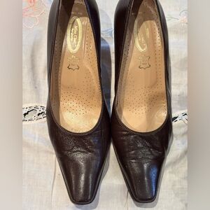 Classic Dark Brown Leather Heels